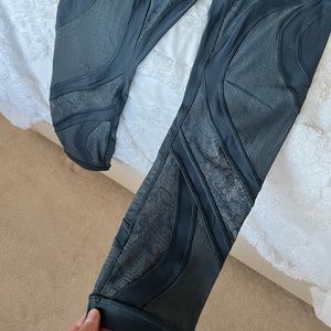 Lululemon leggings Size 8 - Dark Grey with lace style sheer detail